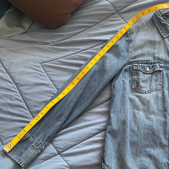 J. Crew Denim Pearl Snap Button Up Shirt - Picture 5 of 6